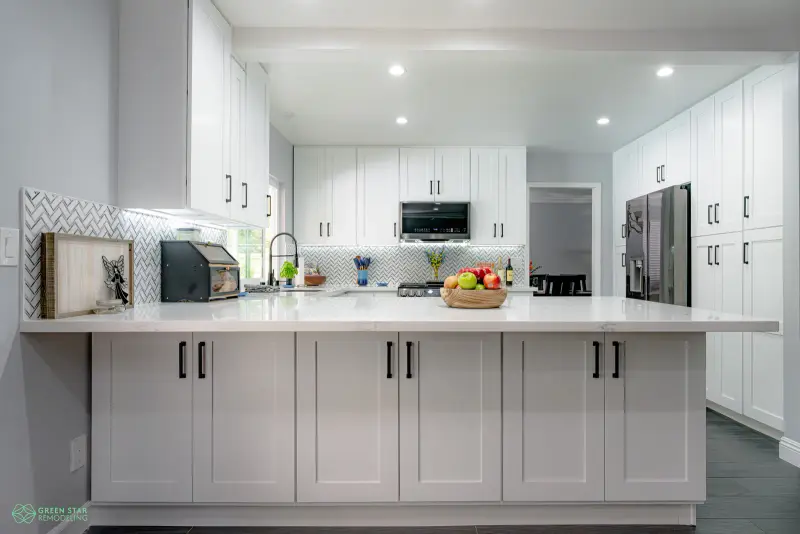 White Shaker Kitchen — Santa Clarita